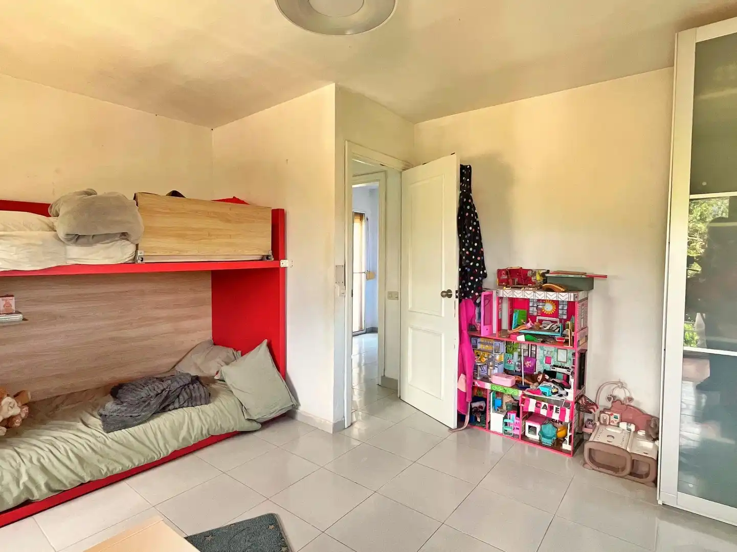 Schlafzimmer von Haus oder Chalet zum Verkauf in Roquetes mit Klimaanlage, Heizung und Privatgarten