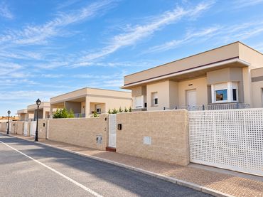 Xalet amb jardí en venda a Calle Boreas