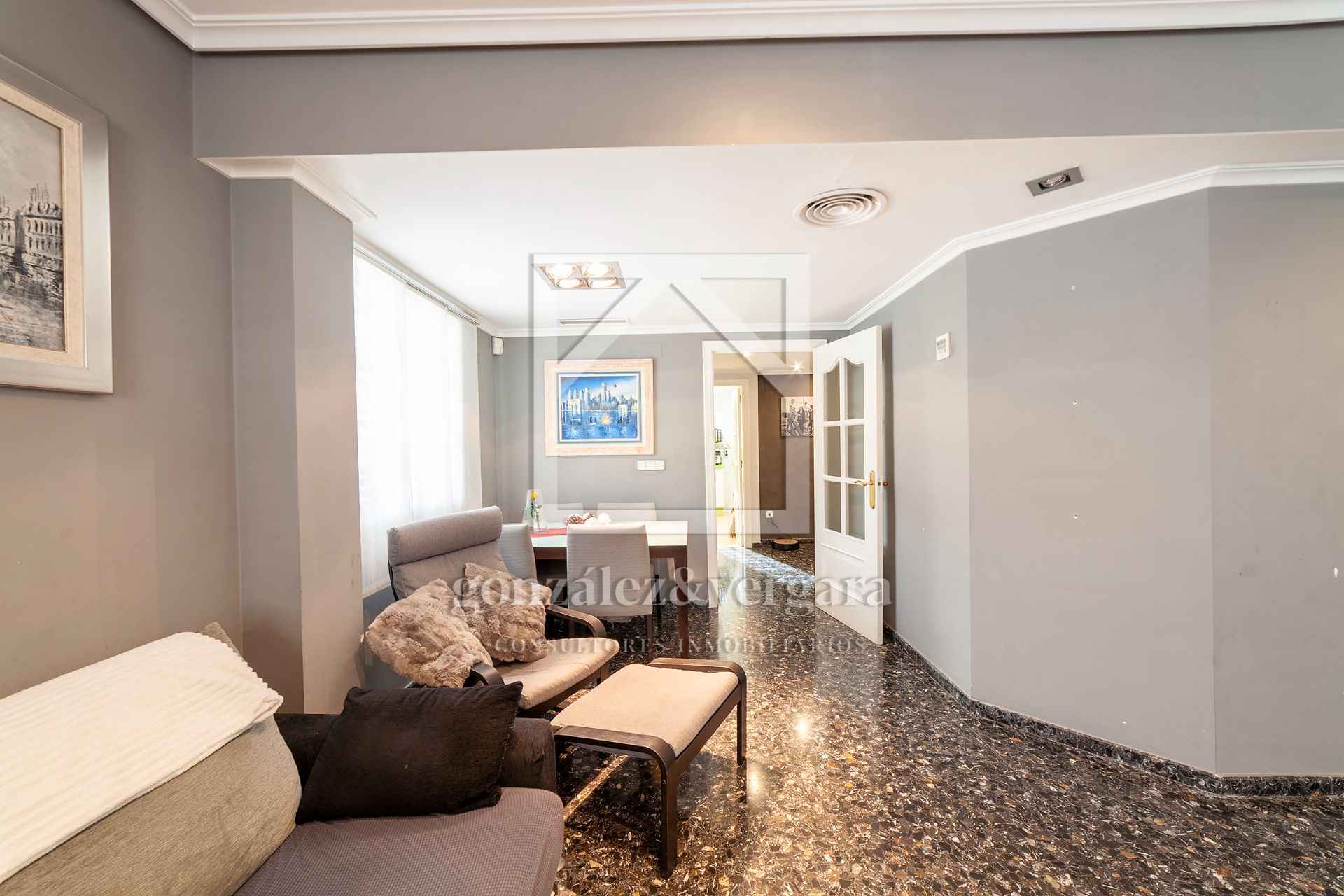 Living room of Single-family semi-detached for sale in Alzira  with Air Conditioner, Heating and Terrace