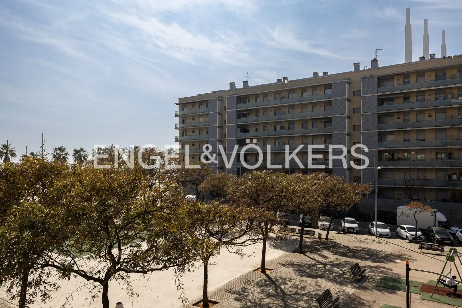 Vista exterior de Piso en venta en Badalona con Aire acondicionado, Calefacción y Terraza