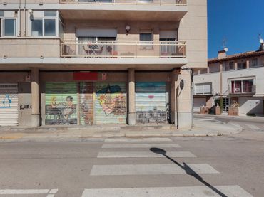 Local comercial en venda a C/ Roquetes