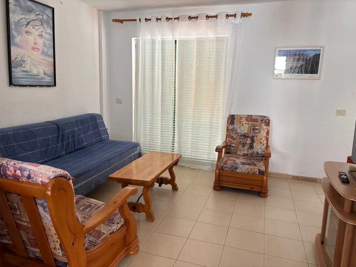 Sala de estar de Piso de alquiler en Arona con Piscina comunitaria