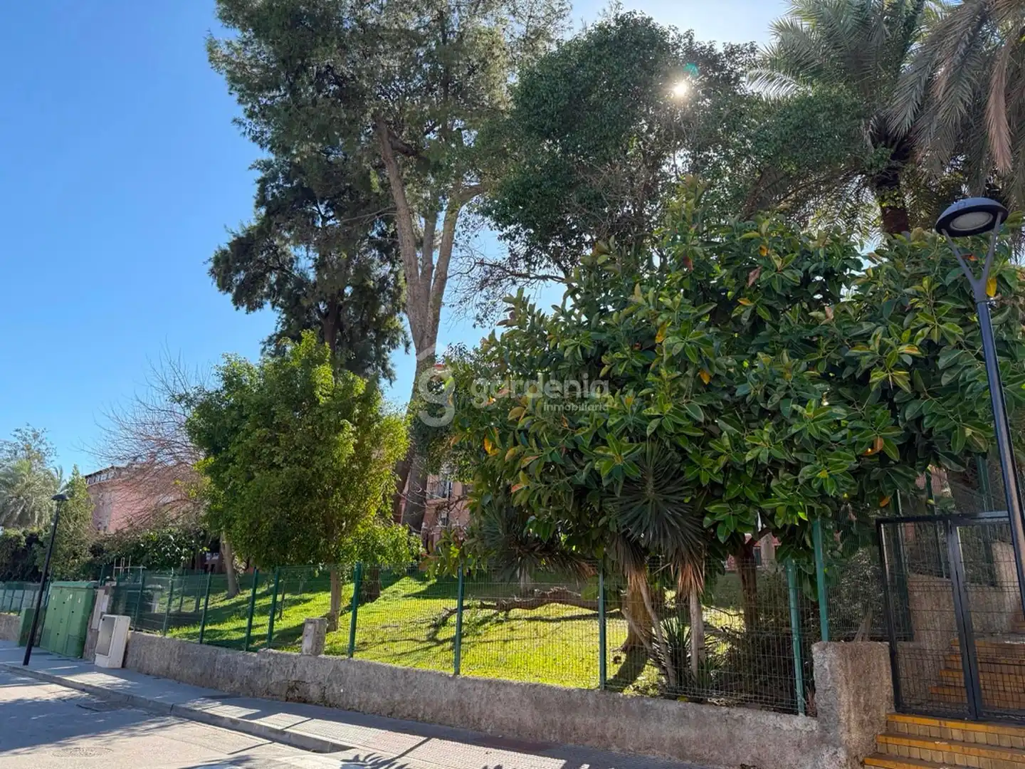 Jardín de Piso en venta en Tomares con Aire acondicionado y Terraza