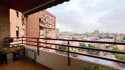 Photo 2 of Flat for sale in Media Legua, Madrid