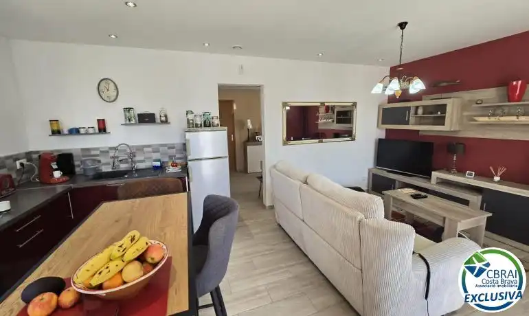 Sala d'estar de Casa o xalet en venda en Roses amb Calefacció, Jardí privat i Traster