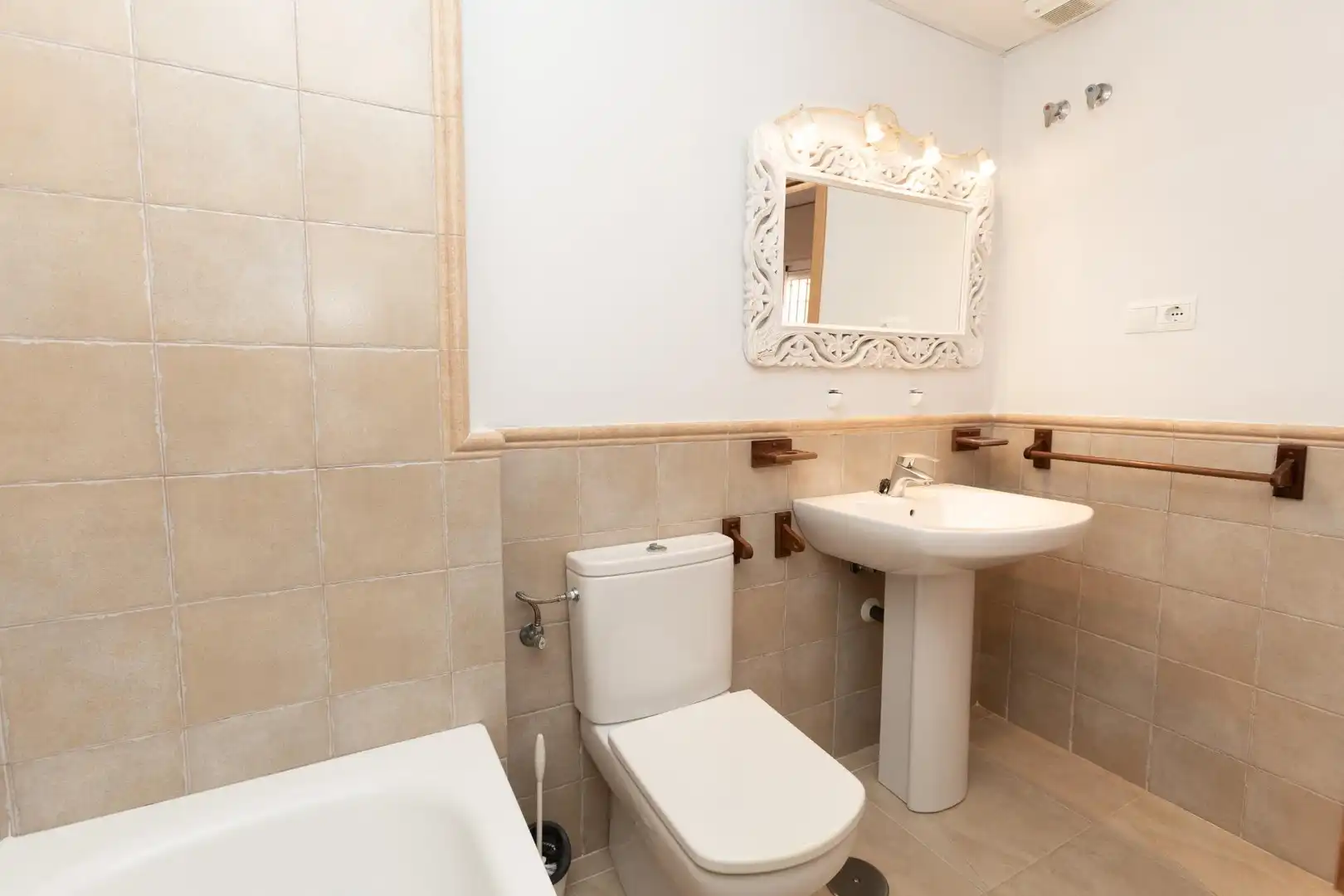 Bathroom of Detached homes for sale in Vélez-Málaga  with Heating, Private garden and Terrace