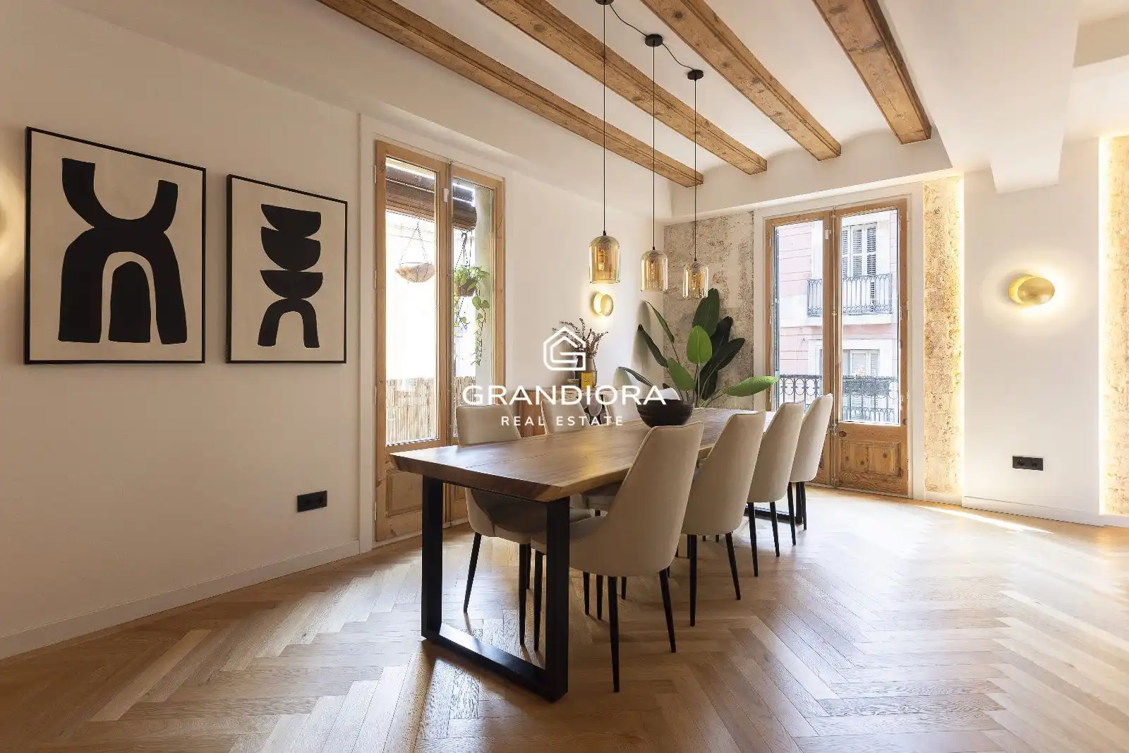 Dining room of Flat for rent in Barcelona  with Air Conditioner