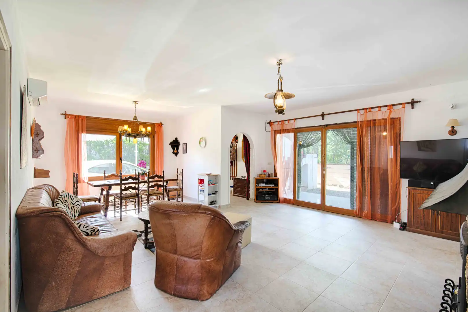 Living room of Houses for sale in Roses  with Private garden, Terrace and Furnished