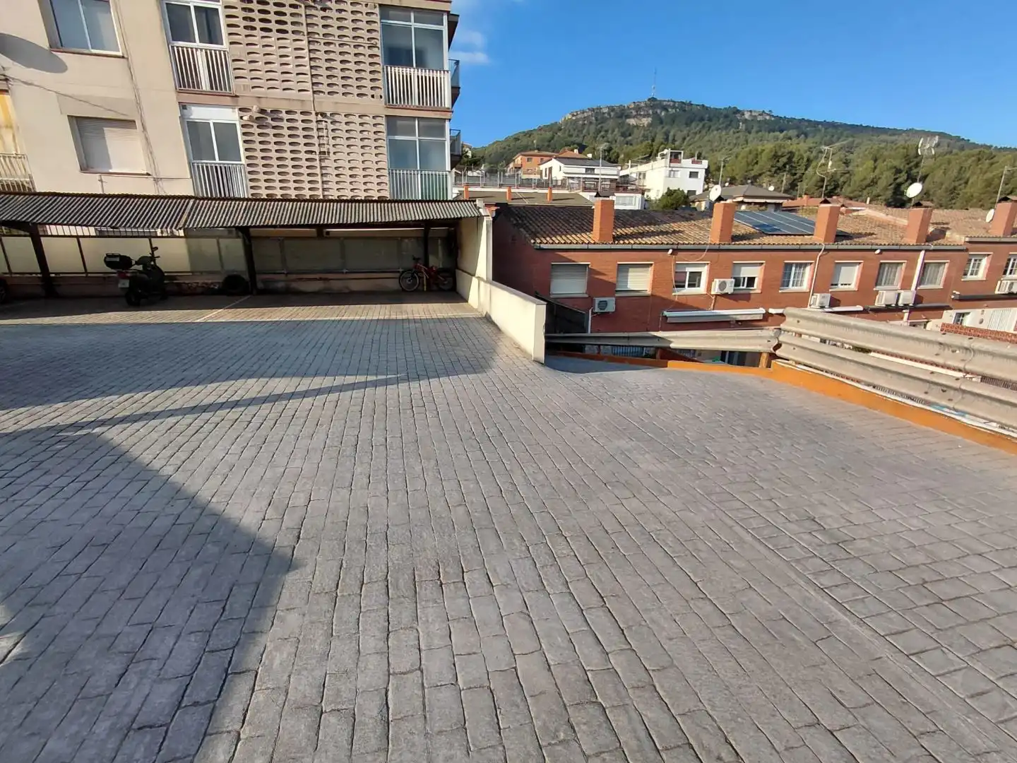 Aparcament de Garatge en venda en Pallejà
