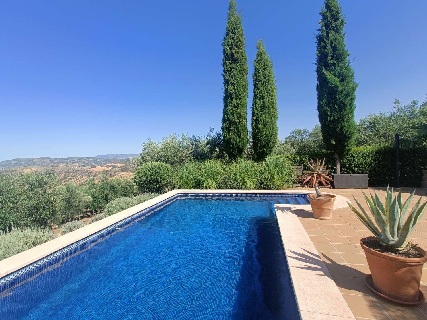 Swimming pool of Country house for sale in Loja  with Air Conditioner, Heating and Terrace