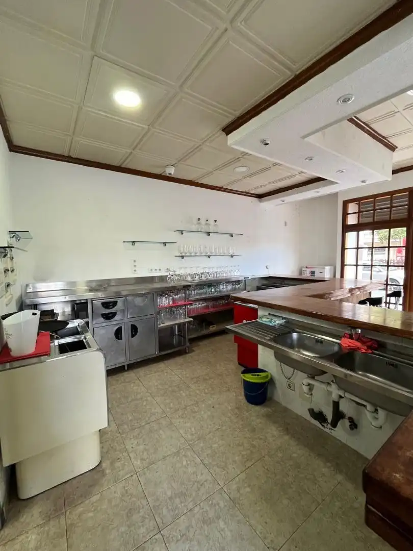 Local comercial en venta en de Lluís Companys, imagen 10