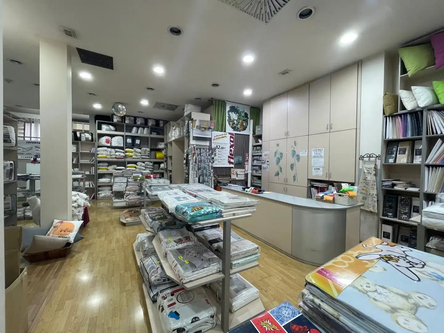 Local comercial en venda a Centre, imagen 36
