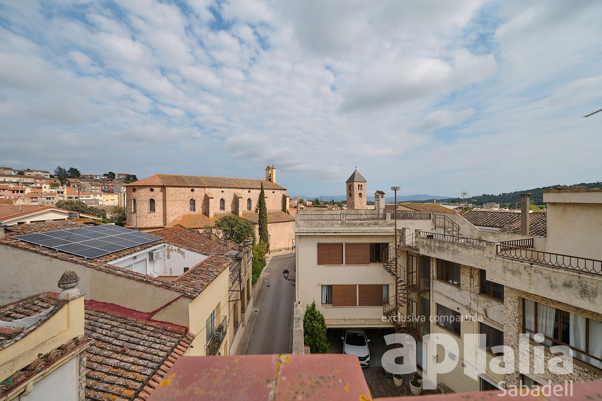 Single-family semi-detached for sale