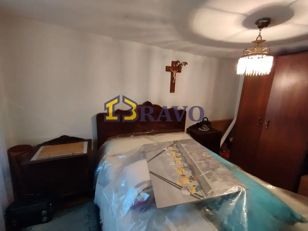 Dormitori de Casa o xalet en venda en Merindad de Valdivielso amb Calefacció i Balcó