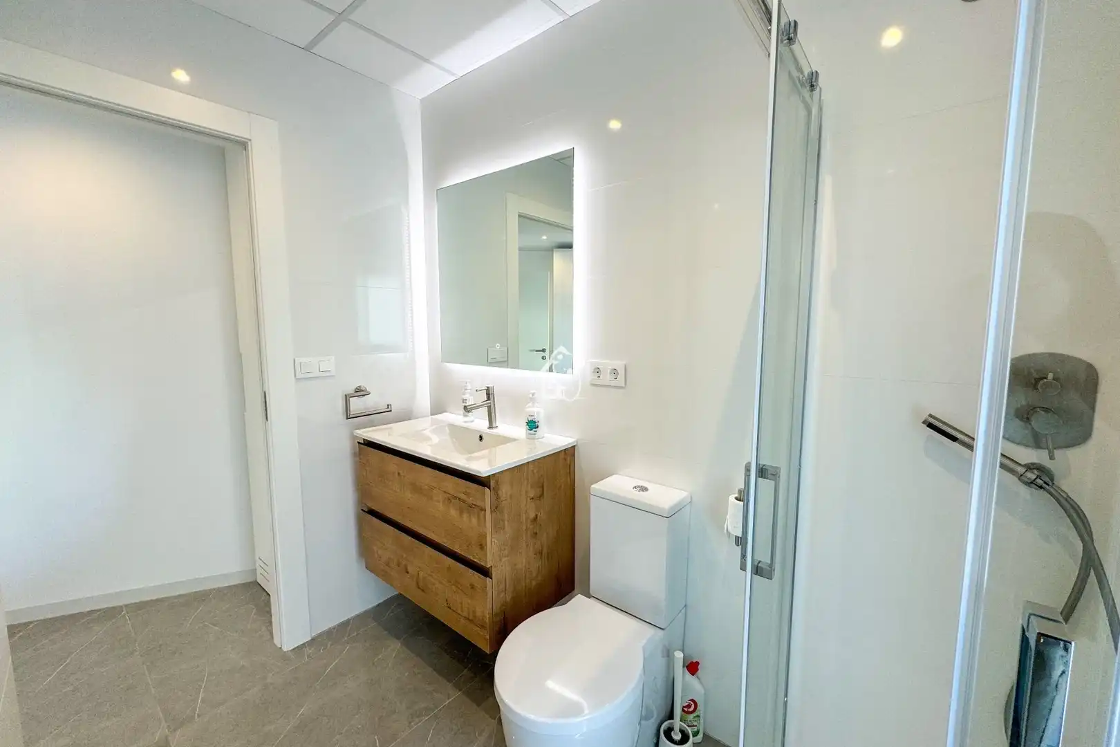 Bathroom of Houses for rent in Orihuela  with Air Conditioner, Swimming Pool and Furnished
