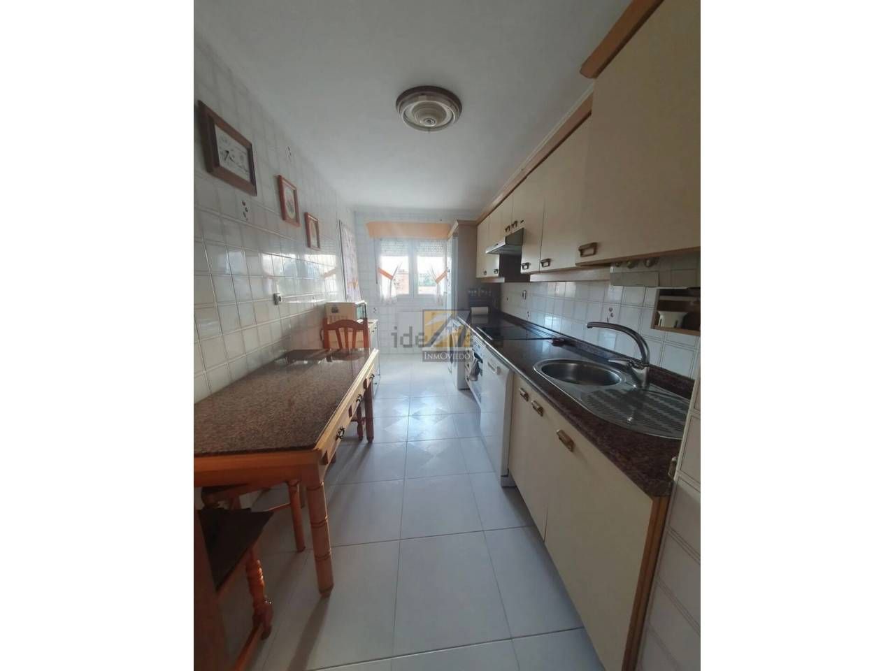 Kitchen of Flat for sale in Oviedo   with Heating and Parquet flooring