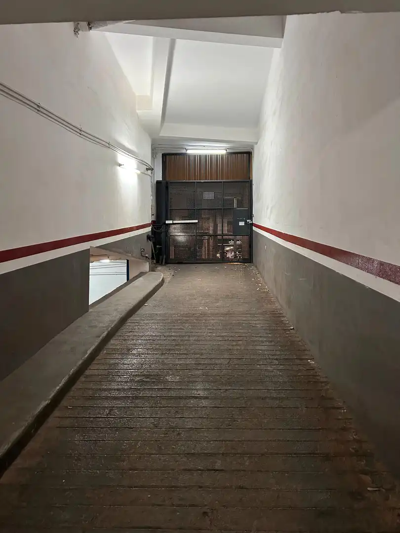 Garage zum Verkauf in Barcelona