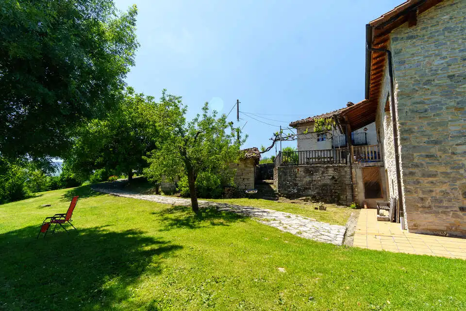 Vista exterior de Casa o chalet en venta en Ayala / Aiara con Aire acondicionado, Calefacción y Jardín privado