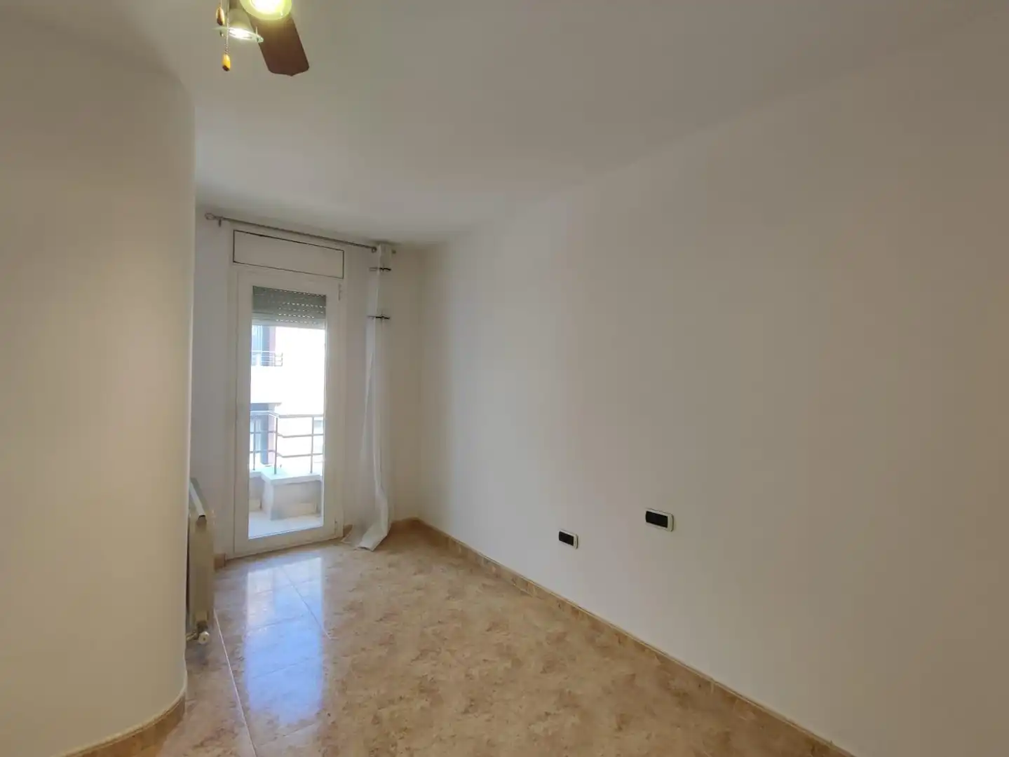 Terraza de Dúplex de alquiler en Manresa con Calefacción, Terraza y Trastero