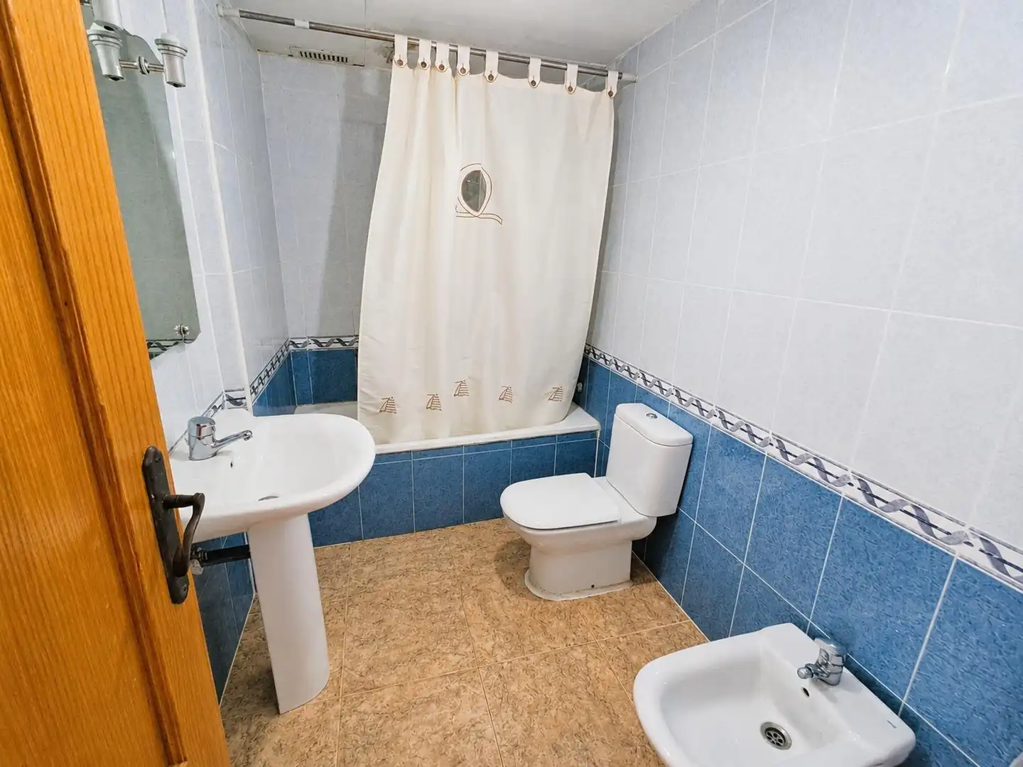 Baño de Piso en venta en Águilas