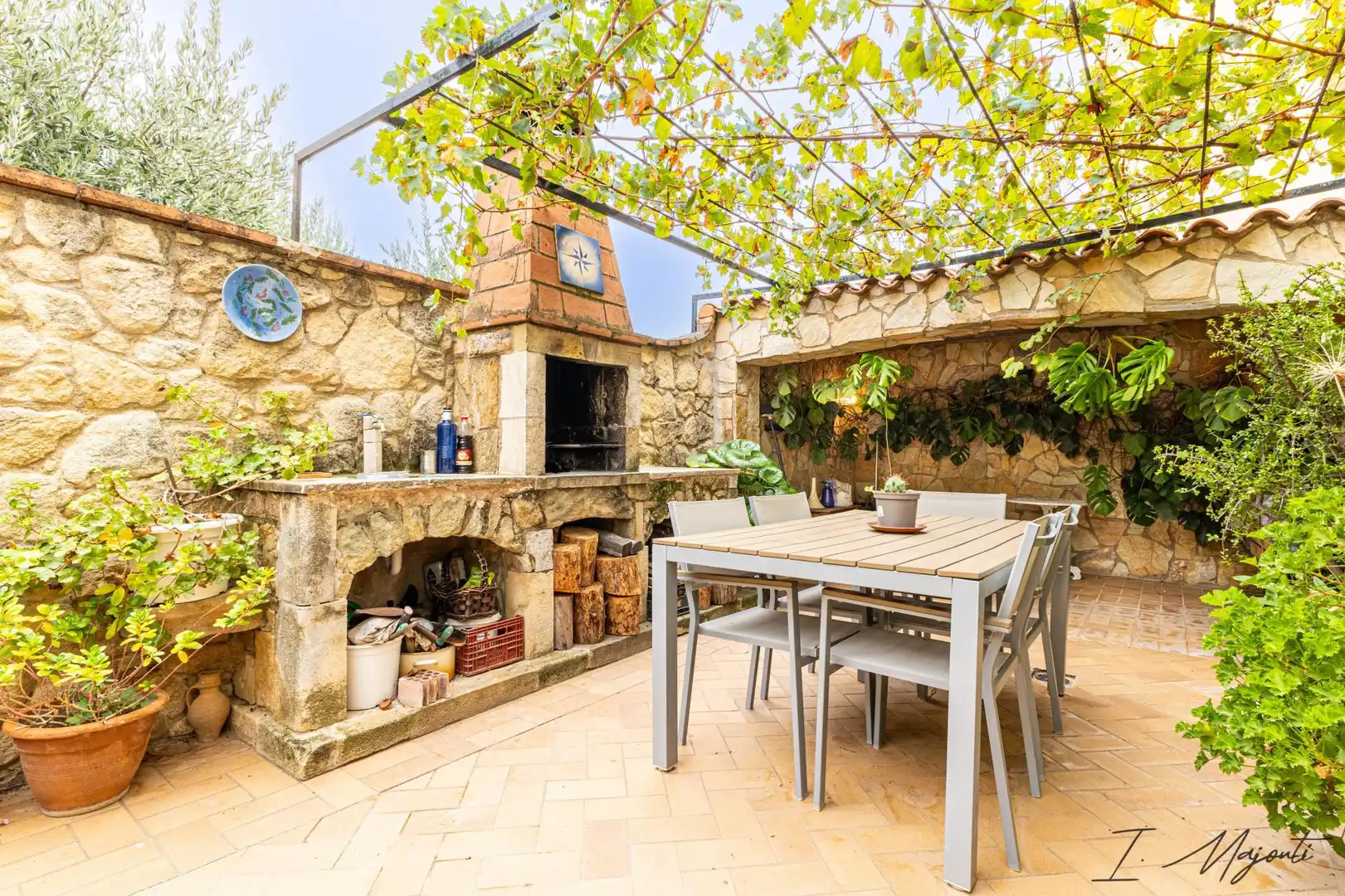 Terrace of Detached homes for sale in La Bisbal d'Empordà  with Terrace