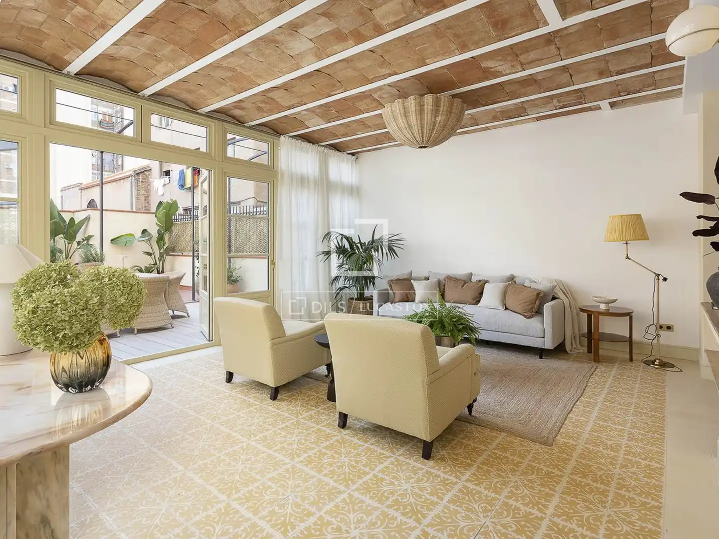 Living room of Flat for sale in Barcelona  with Air Conditioner, Heating and Parquet flooring