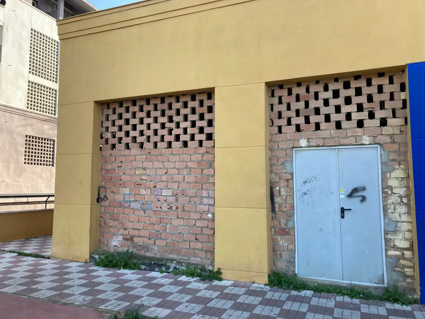 Local comercial en alquiler en Los Barrios, imagen 2