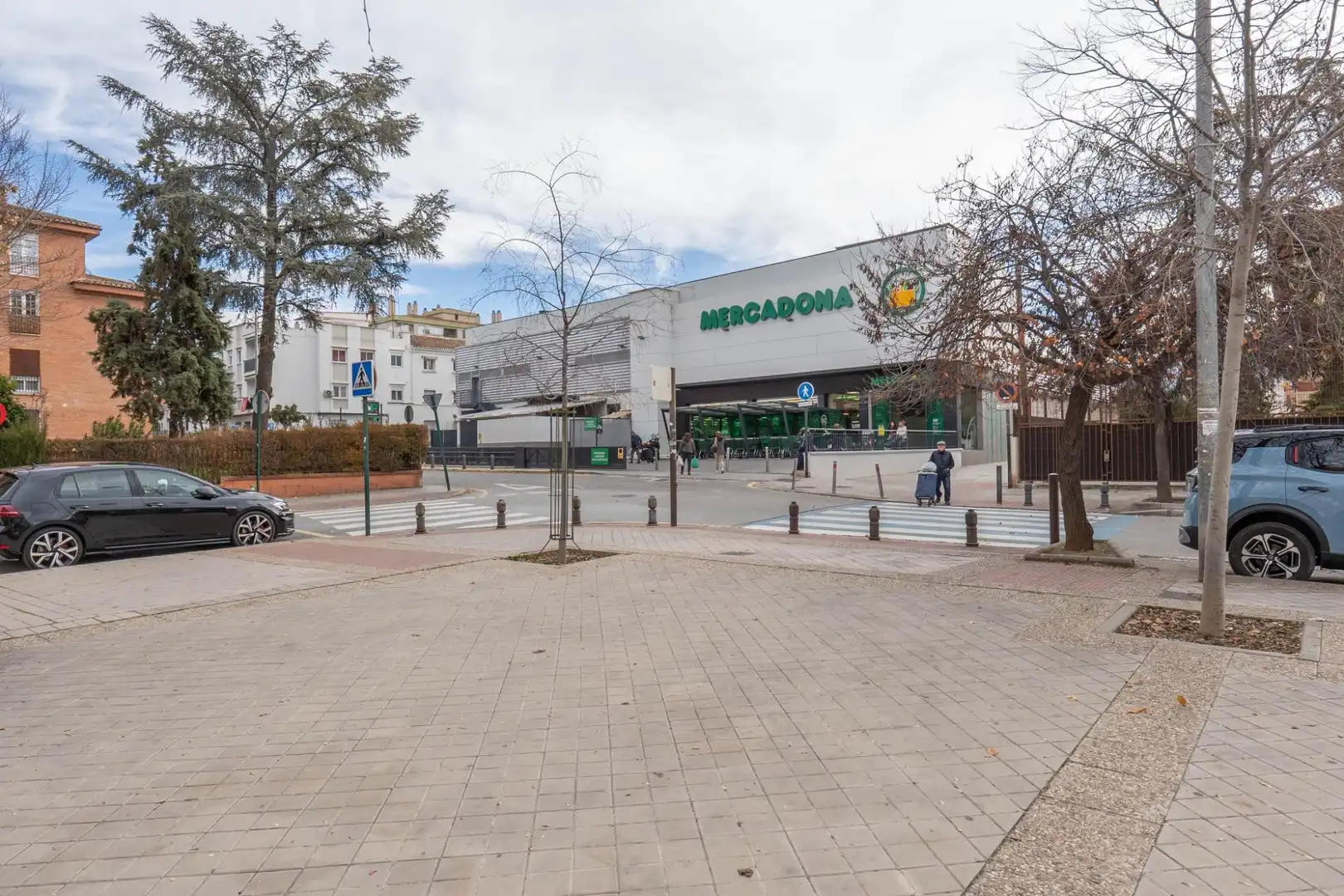 Commercial properties for sale in Granada
