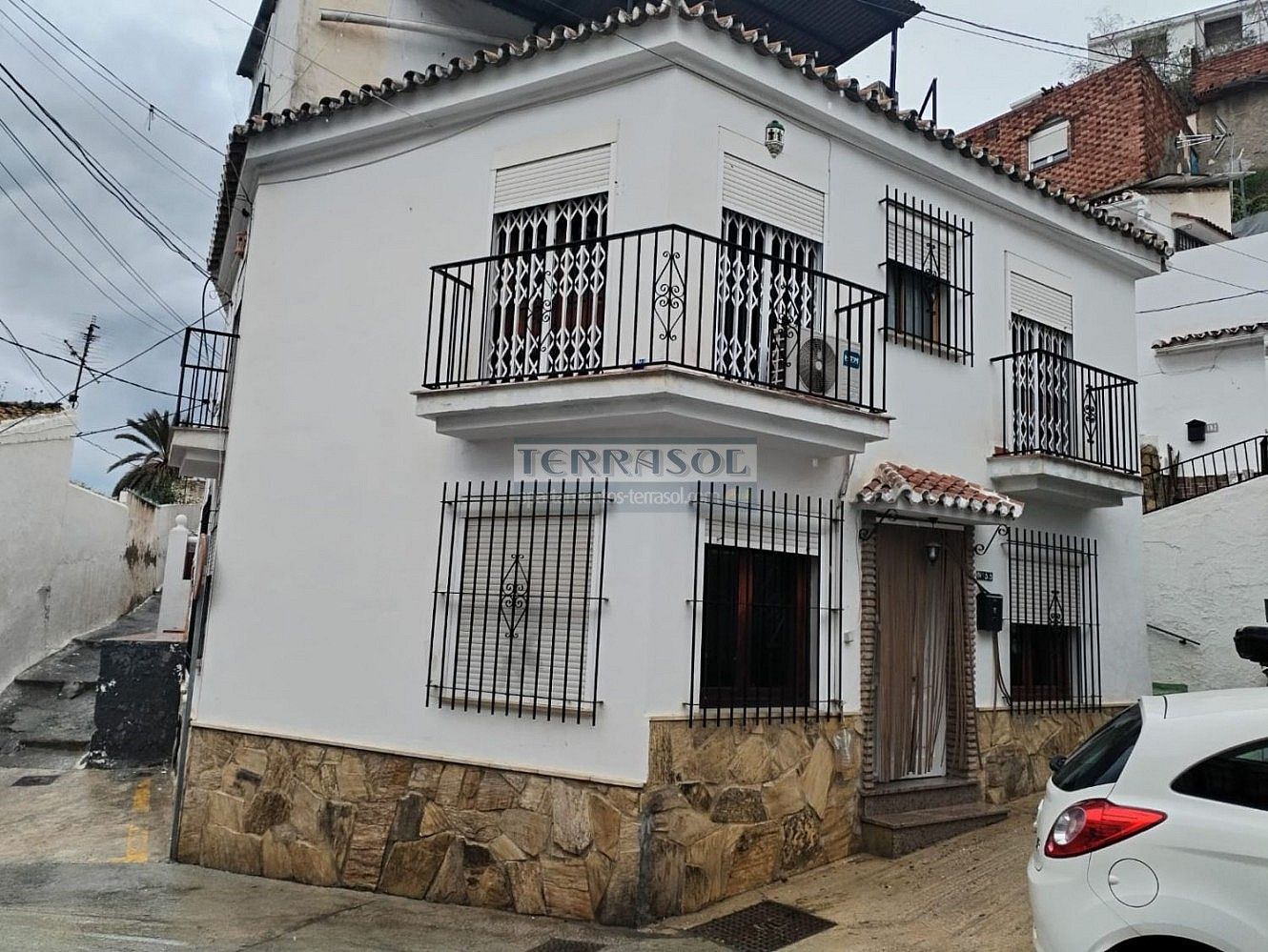 Vista exterior de Casa o xalet en venda en Vélez-Málaga amb Aire condicionat, Calefacció i Terrassa