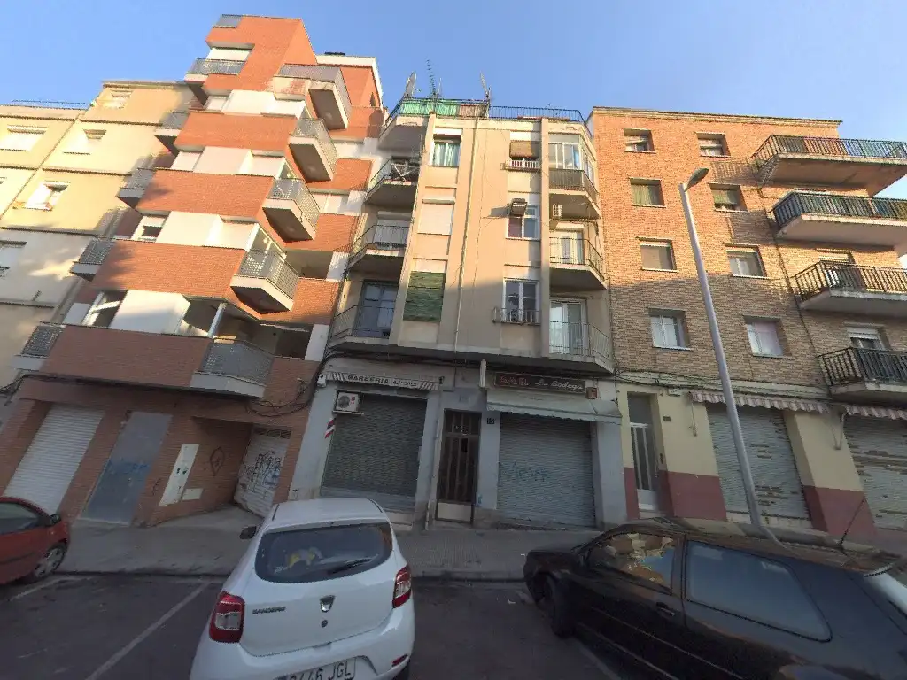 Piso en venta en C/ Júpiter