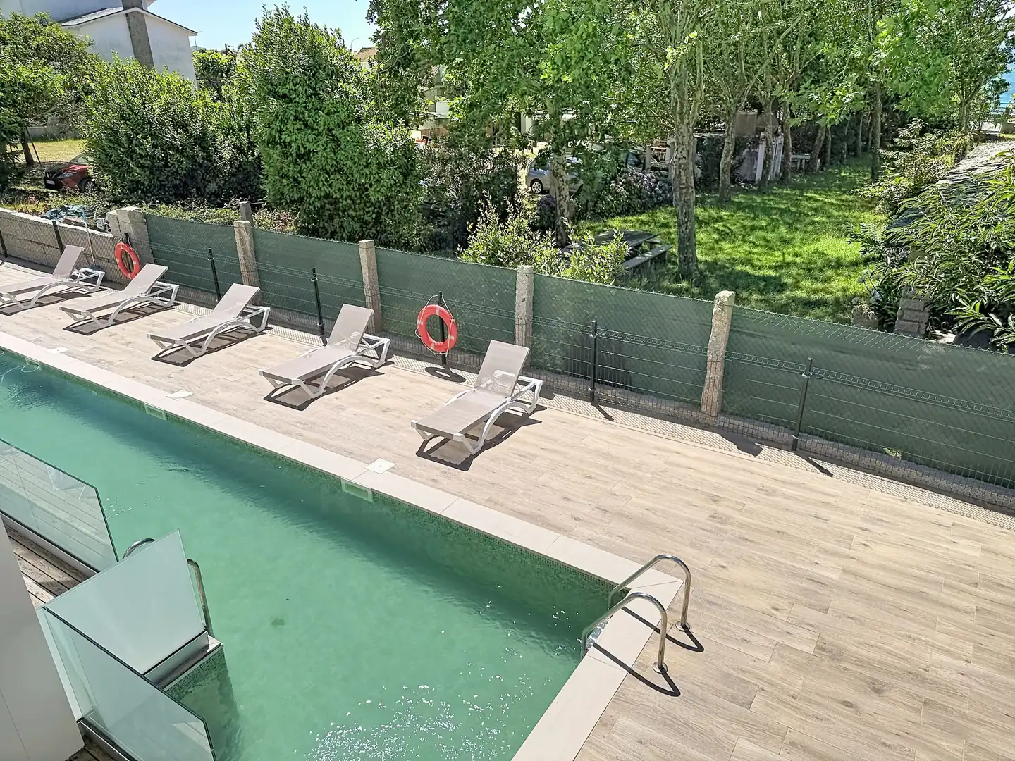 Piscina de Edificio en venta en Sanxenxo