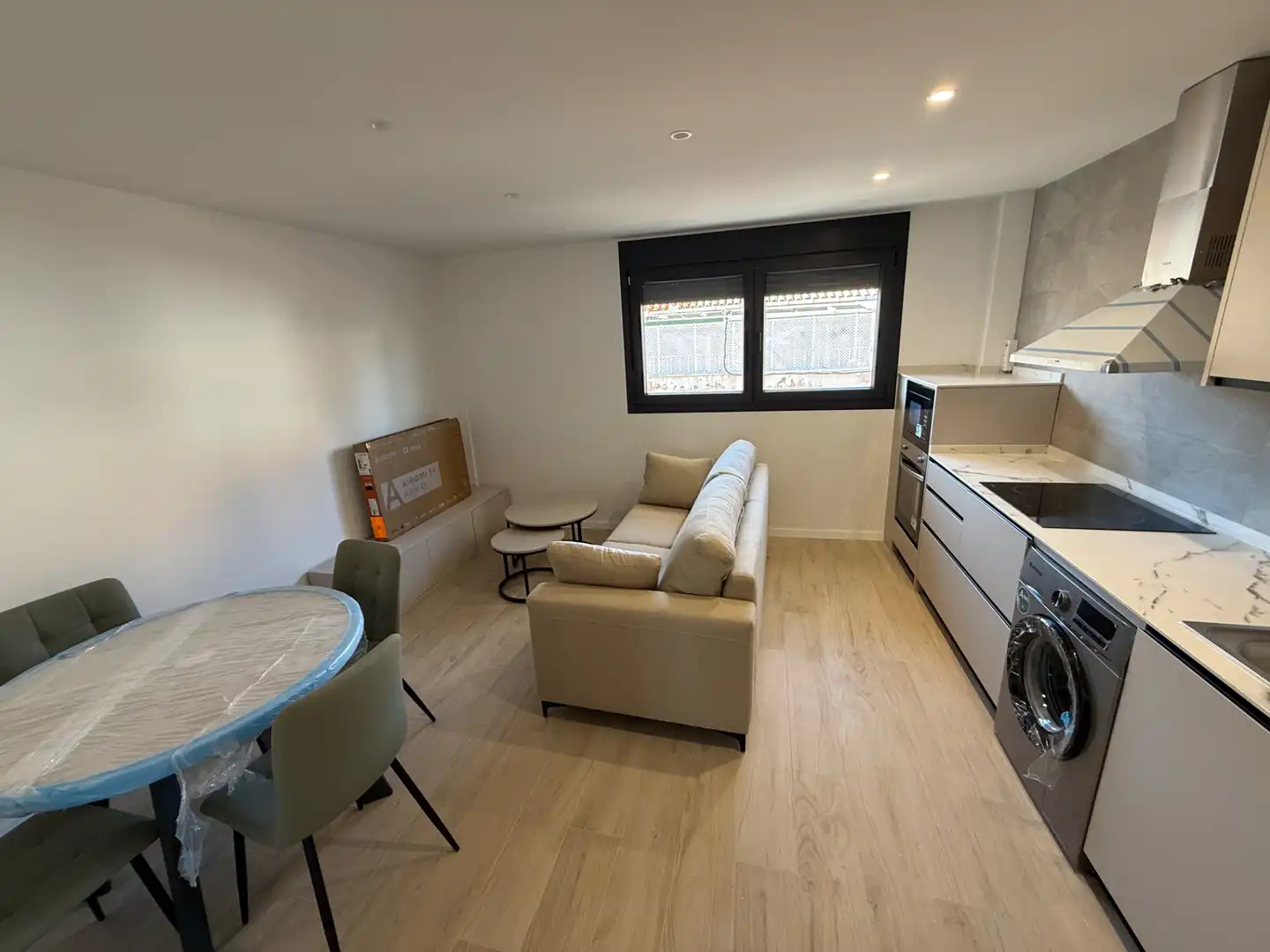 Piso de alquiler en  Jaén Capital con Aire acondicionado, Calefacción y Amueblado