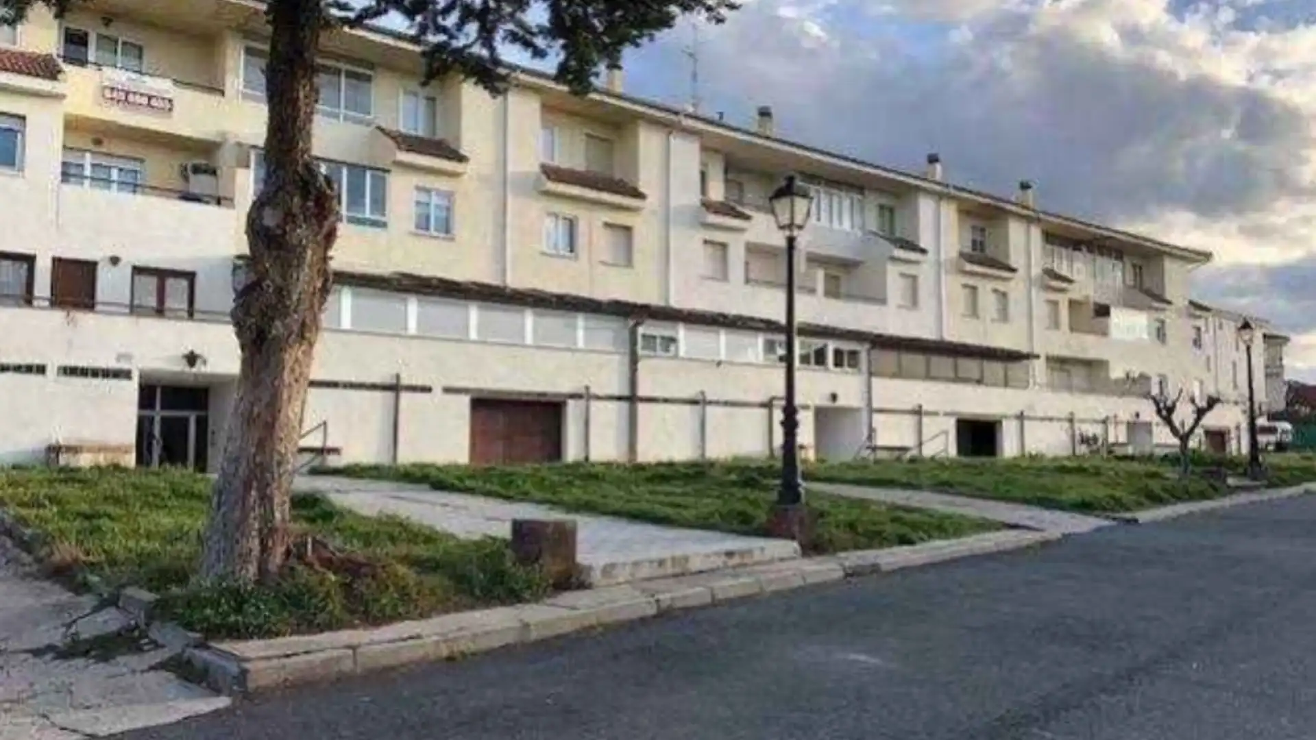 Außenansicht von Wohnung zum Verkauf in Piedrahíta