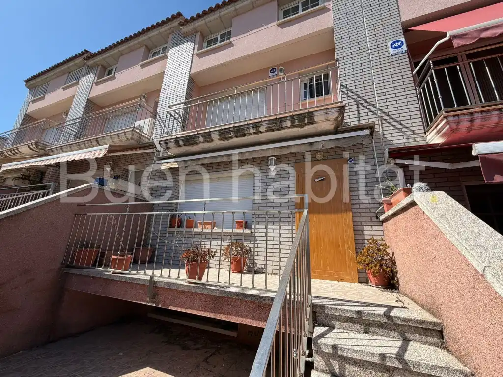 Casa a schiera con piscina in vendita a Calle Bisbe Catala, imagen 38