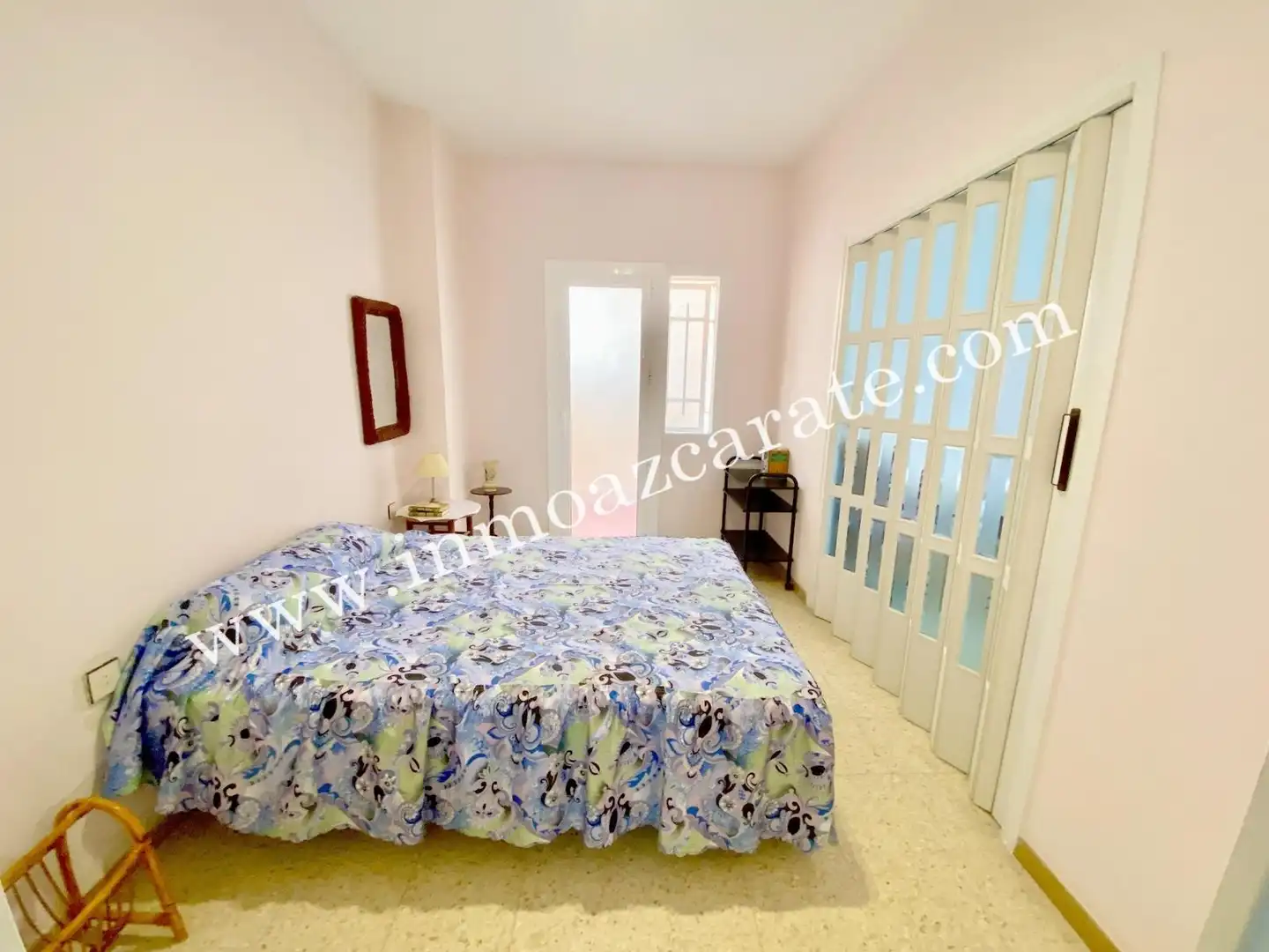Dormitori de Apartament en venda en Barcelona amb Terrassa i Balcó
