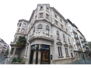 Appartamento con ascensore in vendita a Calle Verdaguer 7