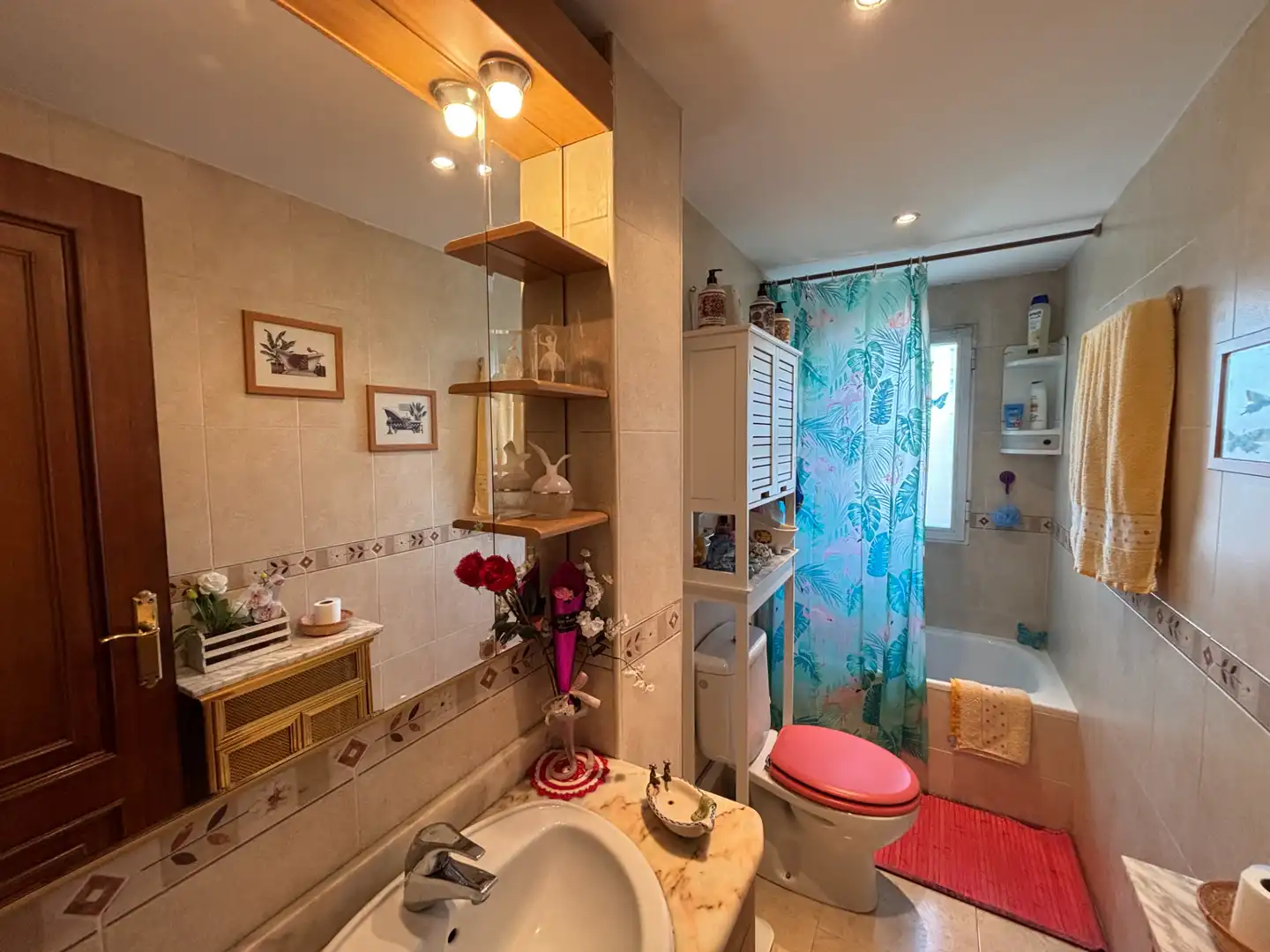 Badezimmer von Wohnung zum Verkauf in Madrid mit Heizung, Privatgarten und Terrasse