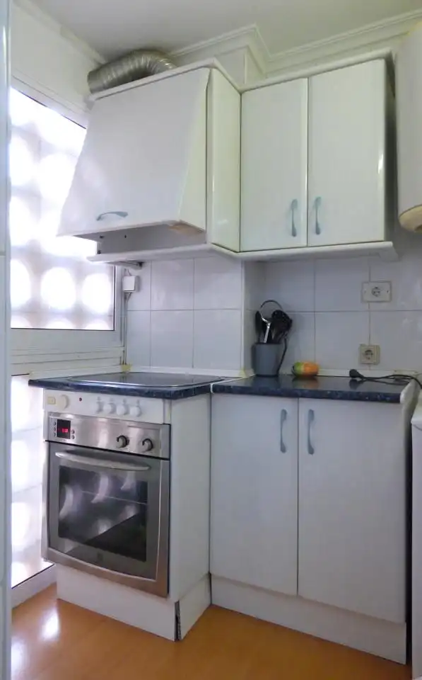 Kitchen of Flat for sale in Benidorm  with Air Conditioner, Furnished and Community pool