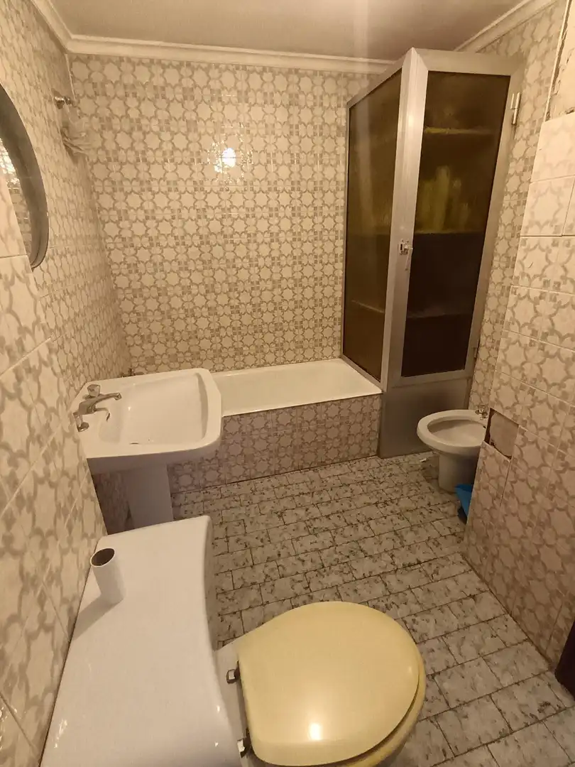Baño de Piso en venta en Valladolid con Calefacción