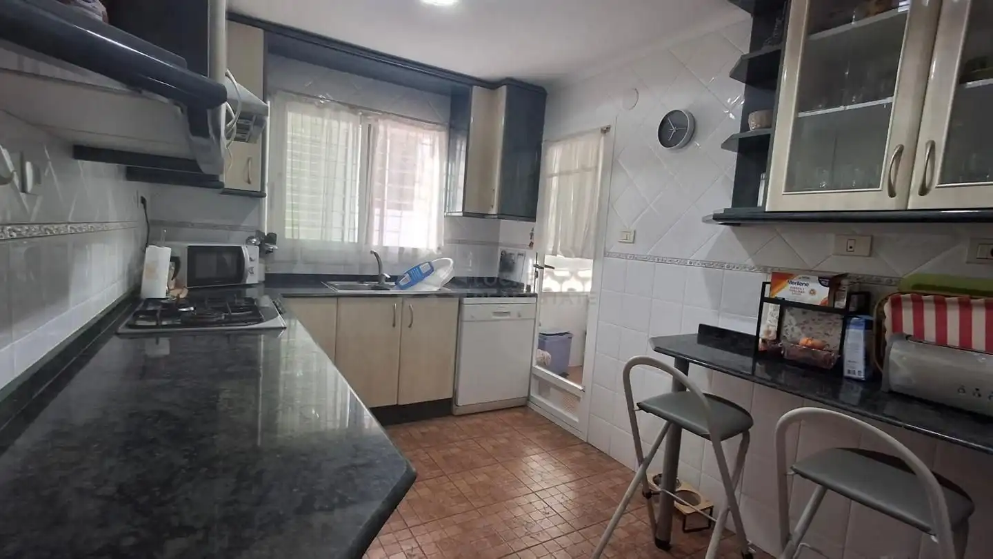 Cuina de Casa o xalet de lloguer en Benicasim / Benicàssim amb Aire condicionat, Terrassa i Moblat