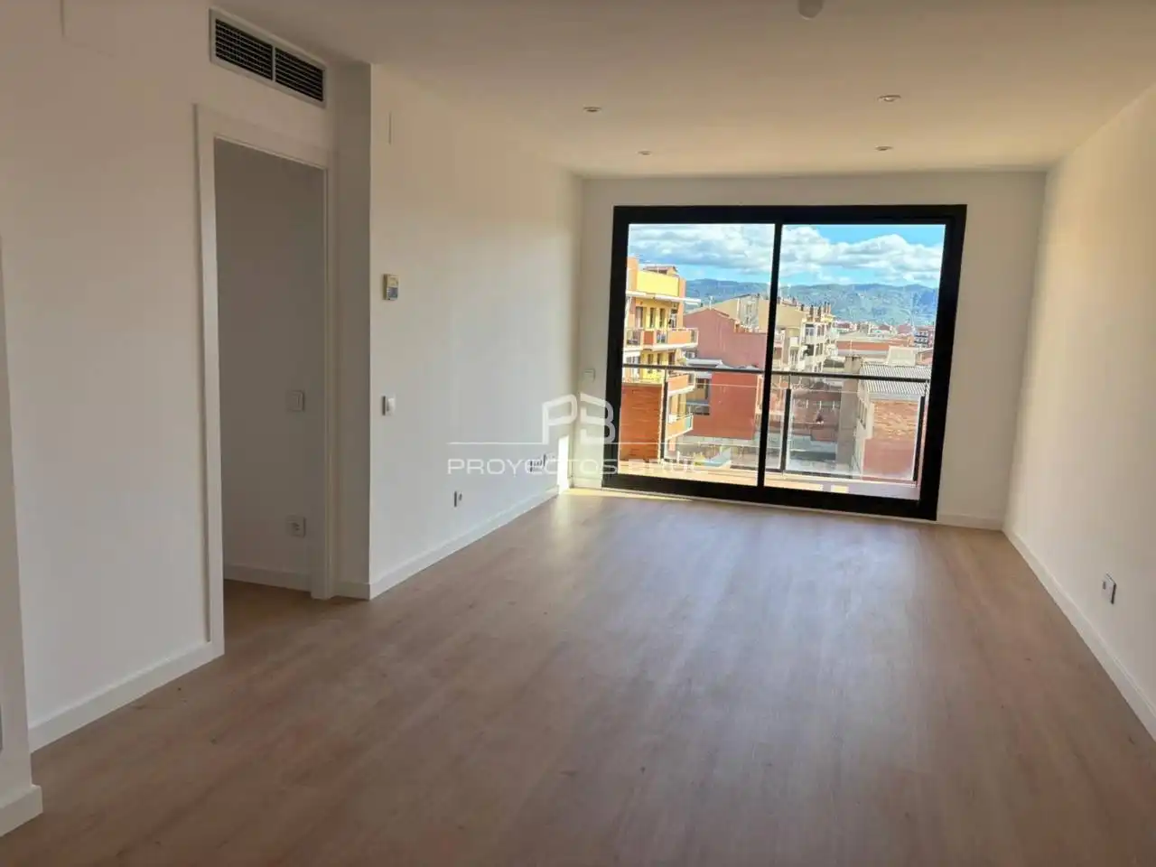 Sala de estar de Piso en venta en Igualada con Aire acondicionado, Parquet y Terraza