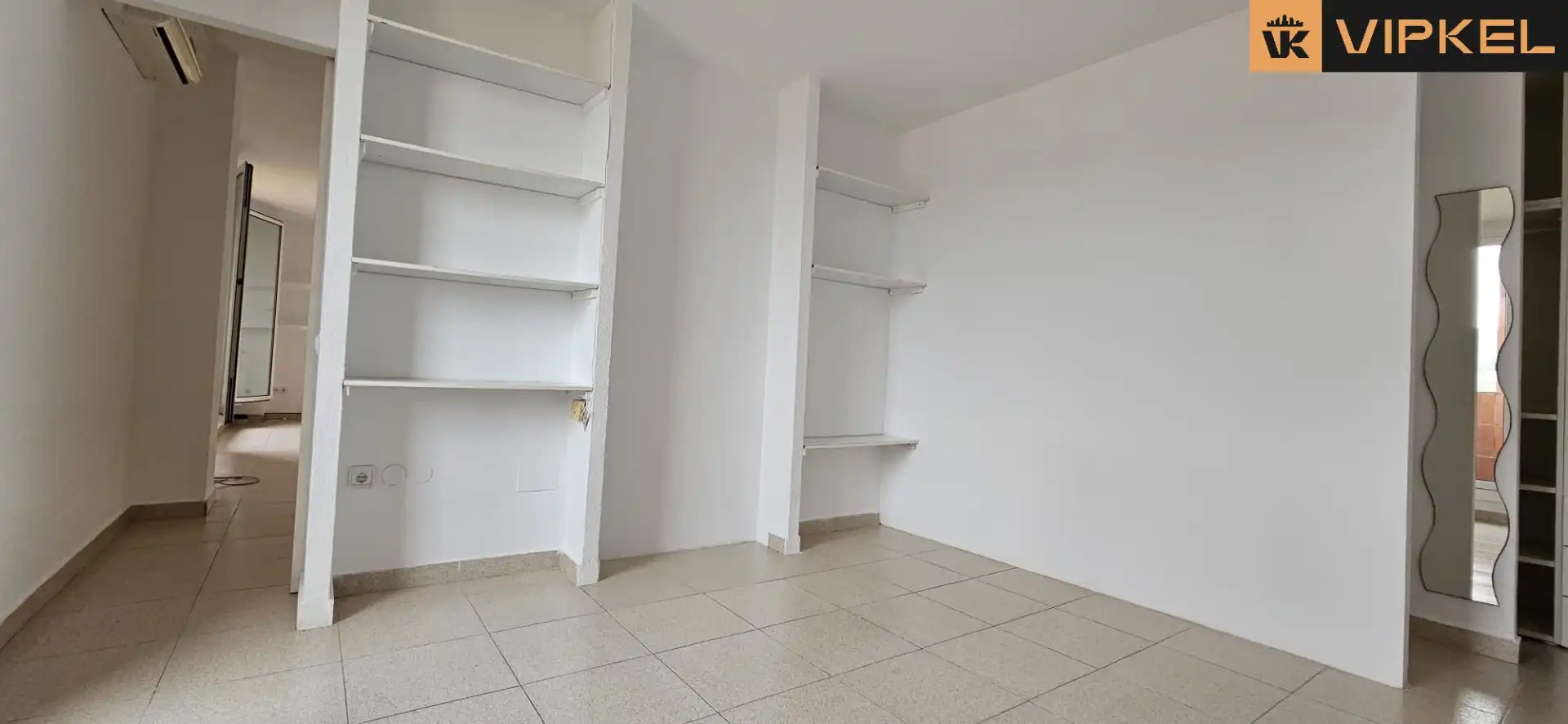 Appartamento con terrazza in vendita a Carretera Reial, imagen 7