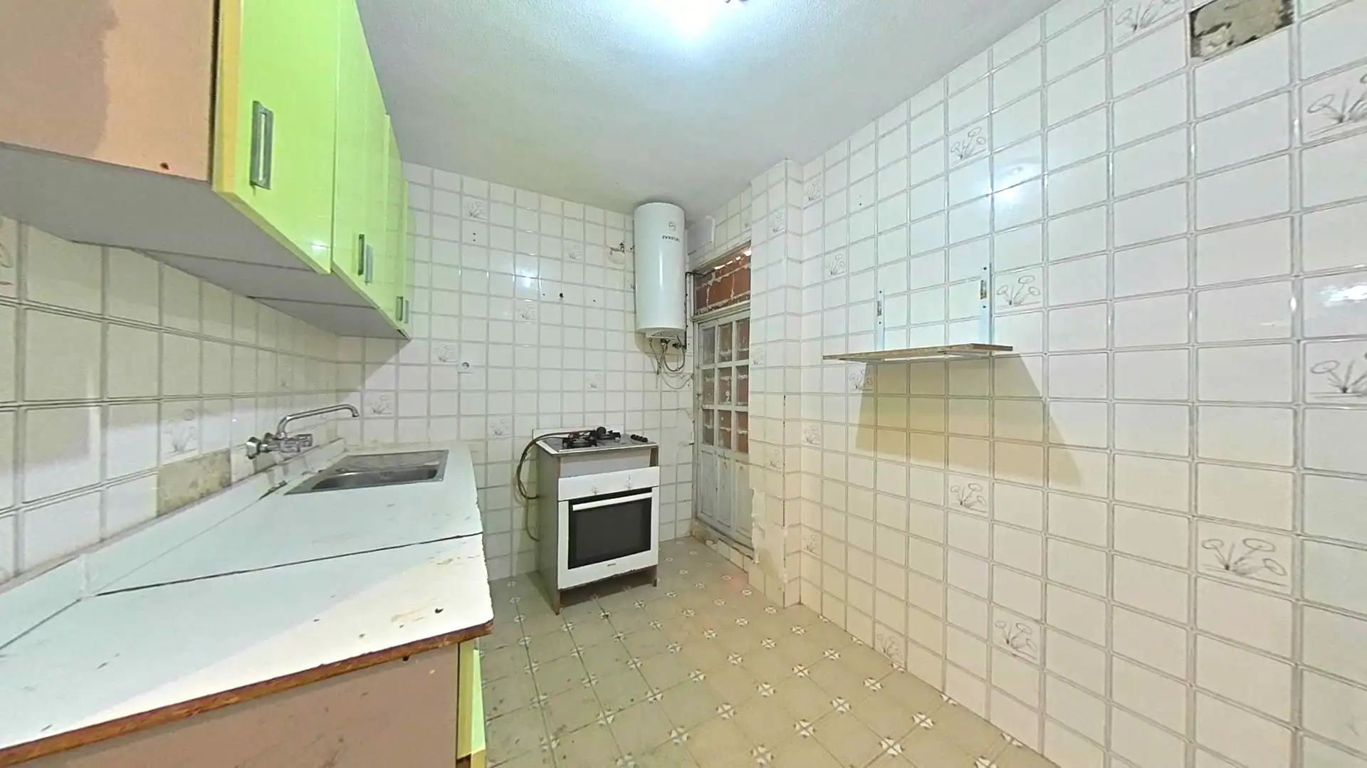 Cuina de Pis en venda en Alicante / Alacant amb Parquet i Forn