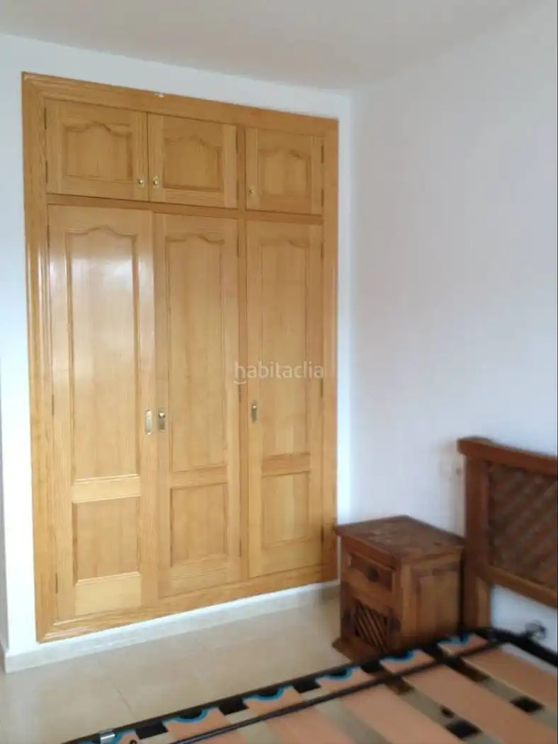 Habitatge amb jardí en venda a Avenida Virgen de la Vega 67, imagen 2