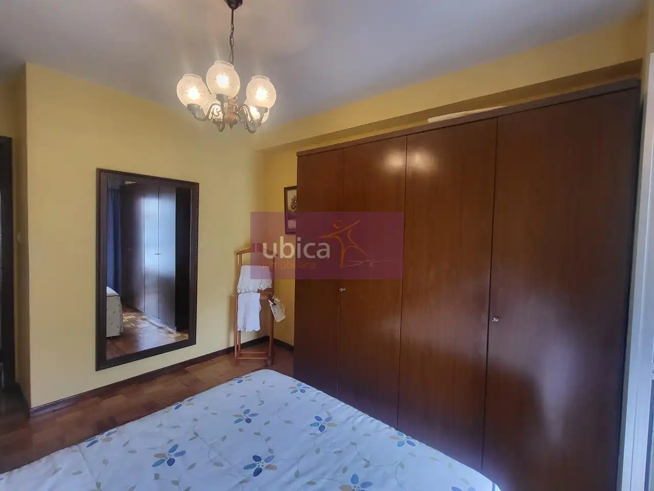 Bedroom of Flat for sale in Vigo   with Heating, Parquet flooring and Terrace