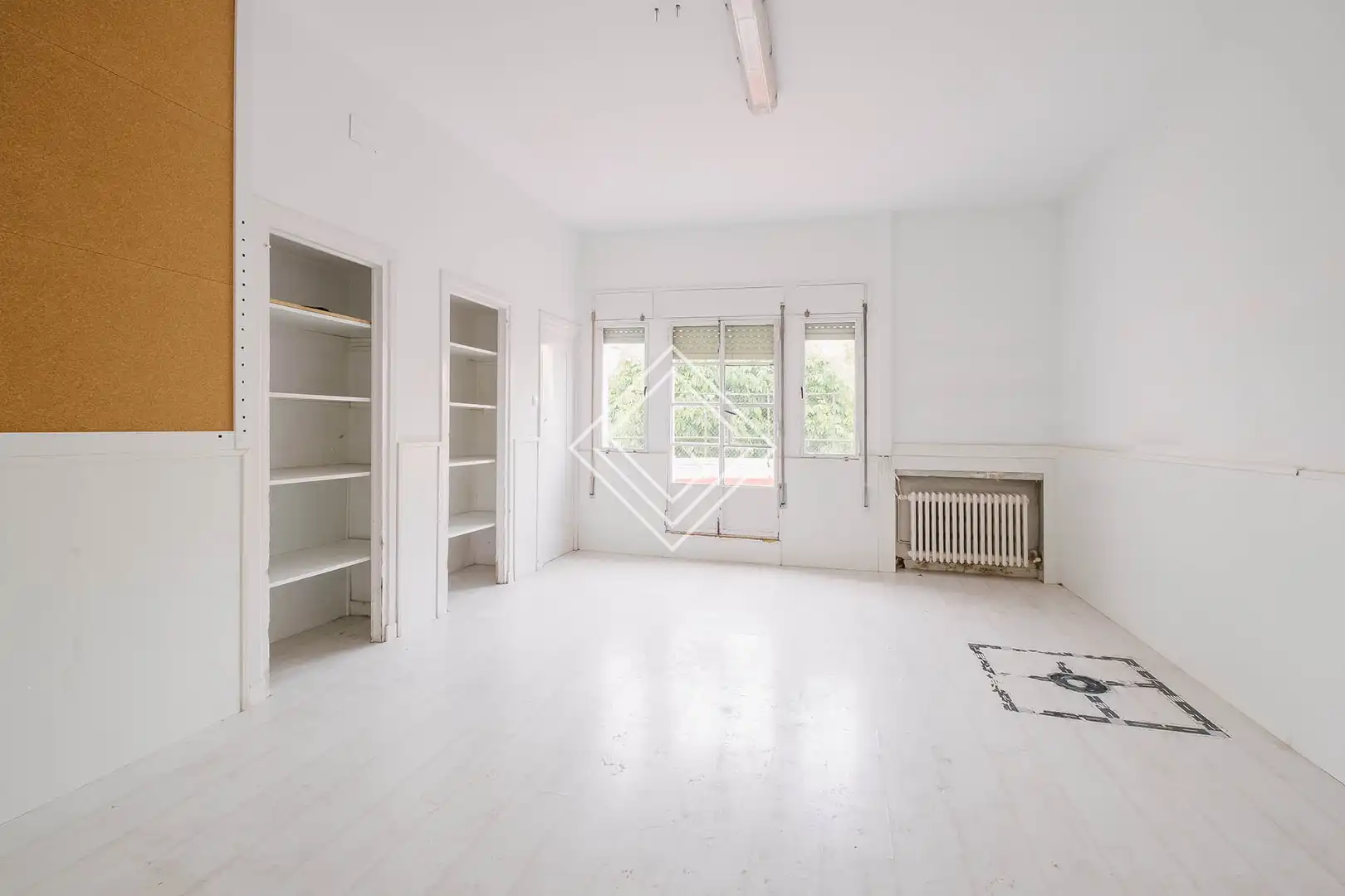 Living room of Buildings for sale in Madrid