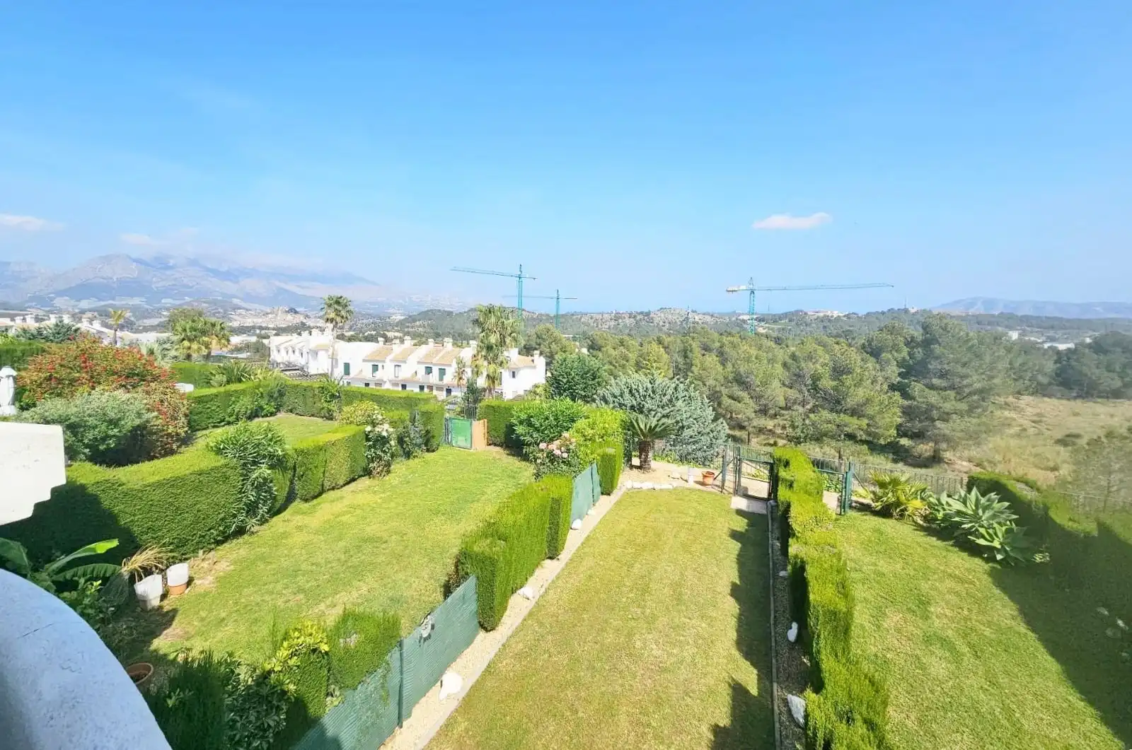 Garden of Houses for sale in Polop  with Private garden and Community pool