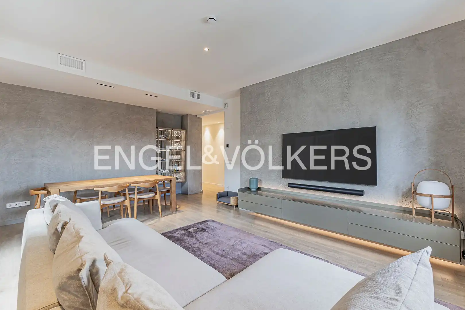 Sala d'estar de Àtic en venda en L'Hospitalet de Llobregat amb Aire condicionat, Calefacció i Parquet