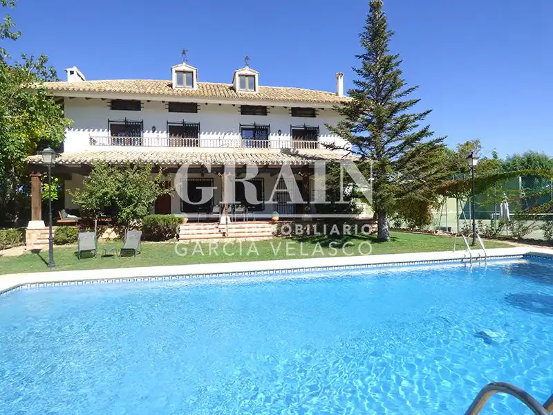 Garden of Houses for sale in Albacete  with Air Conditioner, Heating and Private garden
