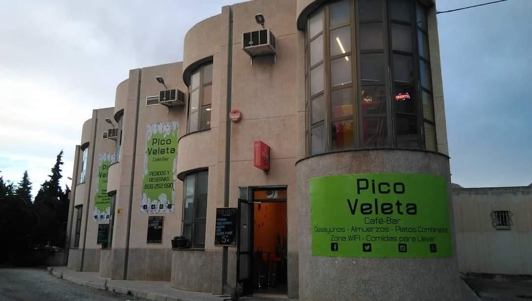 Exterior view of Building for sale in Elda